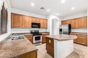 8432 W Palo Verde Ave, Peoria, AZ 85345 - Photo 9