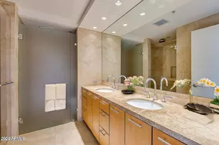 7161 E Rancho Vista Dr, Scottsdale, AZ 85251 - Photo 9