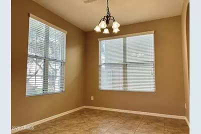 850 S Henry Lane, Gilbert, AZ 85296 - Photo 5