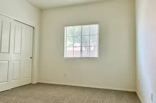 1057 E Sourwood Dr, Gilbert, AZ 85298 - Photo 11