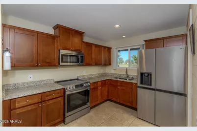 11633 N 107th Avenue, Sun City, AZ 85351 - Photo 9