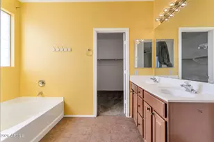 7215 W St Charles Ave, Laveen, AZ 85339 - Photo 15