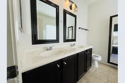 2561 W Woburn Lane, Phoenix, AZ 85085 - Photo 11