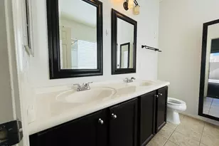 2561 W Woburn Ln, Phoenix, AZ 85085 - Photo 11