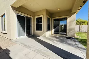 2561 W Woburn Ln, Phoenix, AZ 85085 - Photo 21