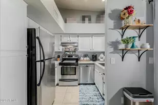 7300 N Dreamy Draw Dr, Phoenix, AZ 85020 - Photo 15