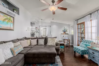 7300 N Dreamy Draw Drive #208, Phoenix, AZ 85020 - Photo 9