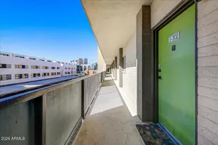 349 E Thomas Rd, Phoenix, AZ 85012 - Photo 15