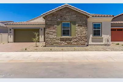 3830 E Rainbow Drive, Chandler, AZ 85249 - Photo 1