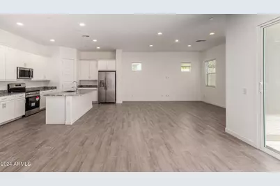 3830 E Rainbow Drive, Chandler, AZ 85249 - Photo 9