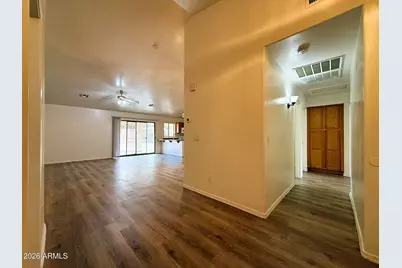 2601 S 80th Lane, Phoenix, AZ 85043 - Photo 5