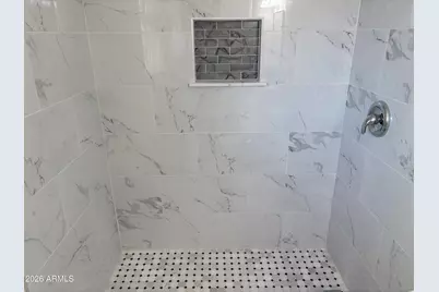 3902 W McLellan Boulevard, Phoenix, AZ 85019 - Photo 25