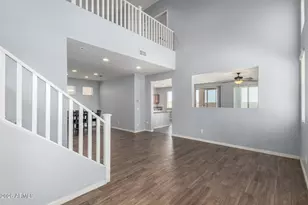 20261 W Desert Bloom St, Buckeye, AZ 85326 - Photo 9