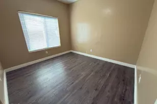 7157 W Globe Ave, Phoenix, AZ 85043 - Photo 13