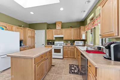 23345 W Los Huesos Way, Congress, AZ 85332 - Photo 9