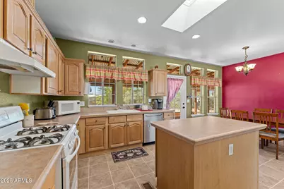 23345 W Los Huesos Way, Congress, AZ 85332 - Photo 11