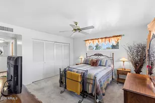 12801 N Lake Dr, Sun City, AZ 85351 - Photo 35