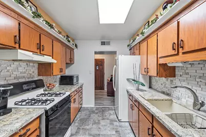 12801 N Lake Drive, Sun City, AZ 85351 - Photo 3