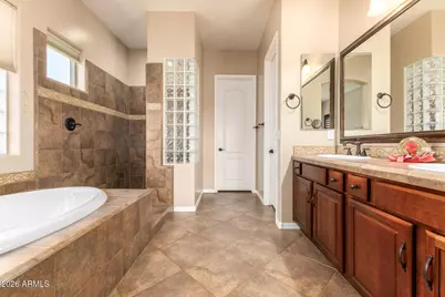 12481 W Milton Drive, Peoria, AZ 85383 - Photo 31