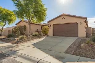 12481 W Milton Dr, Peoria, AZ 85383 - Photo 5