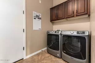 12481 W Milton Dr, Peoria, AZ 85383 - Photo 43