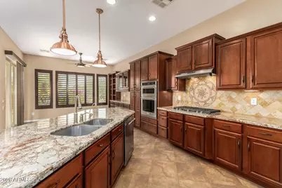 12481 W Milton Drive, Peoria, AZ 85383 - Photo 23