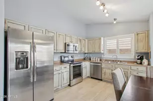 10521 W Ross Ave, Peoria, AZ 85382 - Photo 11