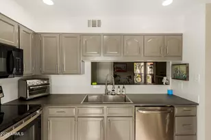 9340 N 92nd St, Scottsdale, AZ 85258 - Photo 7