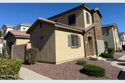 4752 E Laurel Avenue, Gilbert, AZ 85234 - Photo 3