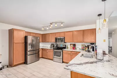 43658 W Rio Grande Drive, Maricopa, AZ 85138 - Photo 9