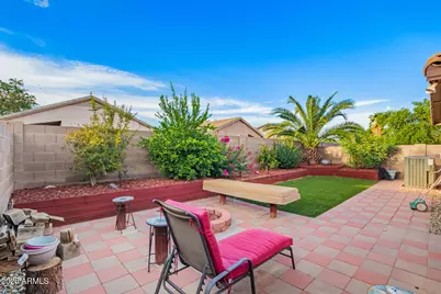 43658 W Rio Grande Drive, Maricopa, AZ 85138 - Photo 17