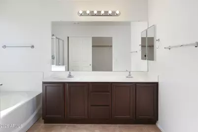 12124 N 142nd Drive, Surprise, AZ 85379 - Photo 17