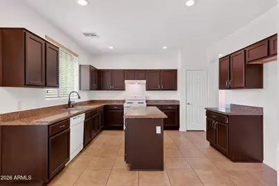 12124 N 142nd Drive, Surprise, AZ 85379 - Photo 7