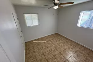 33 N 30th Dr, Phoenix, AZ 85009 - Photo 13