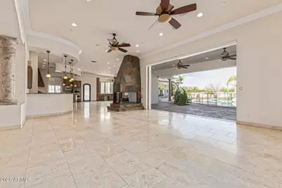 4734 W Electra Lane, Glendale, AZ 85310 - Photo 13