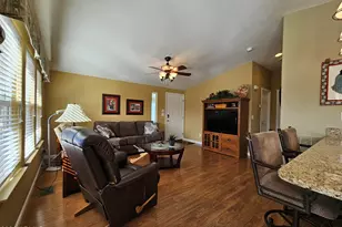 650 N Hawes Rd, Mesa, AZ 85207 - Photo 21