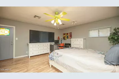 4640 N 14th Avenue, Phoenix, AZ 85013 - Photo 13