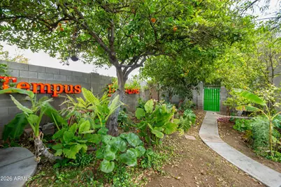 4640 N 14th Avenue, Phoenix, AZ 85013 - Photo 31