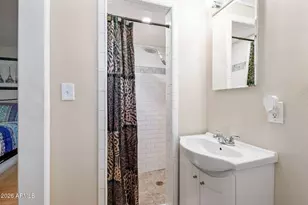 4640 N 14th Ave, Phoenix, AZ 85013 - Photo 19