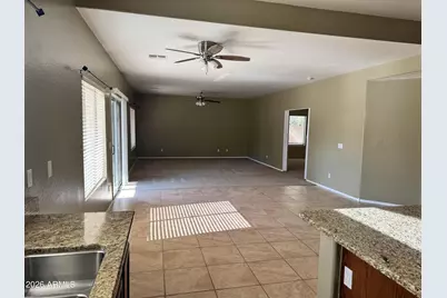 1733 E Primera Drive, Casa Grande, AZ 85122 - Photo 7