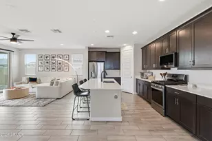 2323 W Grenadine Rd, Phoenix, AZ 85041 - Photo 5