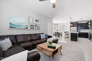 1695 W Pelican Dr, Chandler, AZ 85286 - Photo 13