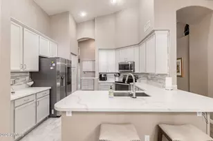 1215 W Carol Ann Way, Phoenix, AZ 85023 - Photo 15