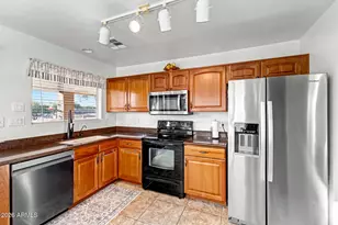 41 S Seville Ln, Casa Grande, AZ 85194 - Photo 9