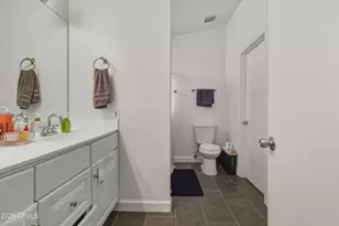 8409 W Pinchot Ave, Phoenix, AZ 85037 - Photo 25