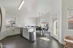 8409 W Pinchot Ave, Phoenix, AZ 85037 - Photo 15