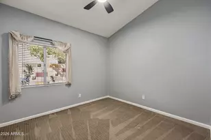 4251 E South Fork Dr, Phoenix, AZ 85044 - Photo 15