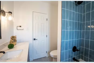 1731 E Verde Lane, Phoenix, AZ 85016 - Photo 17