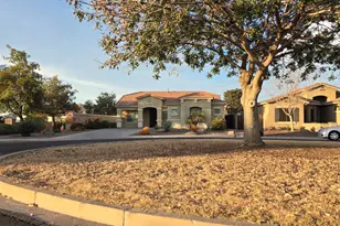 2804 E Santa Fe Ct, Gilbert, AZ 85297 - Photo 33