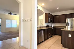 2804 E Santa Fe Ct, Gilbert, AZ 85297 - Photo 11